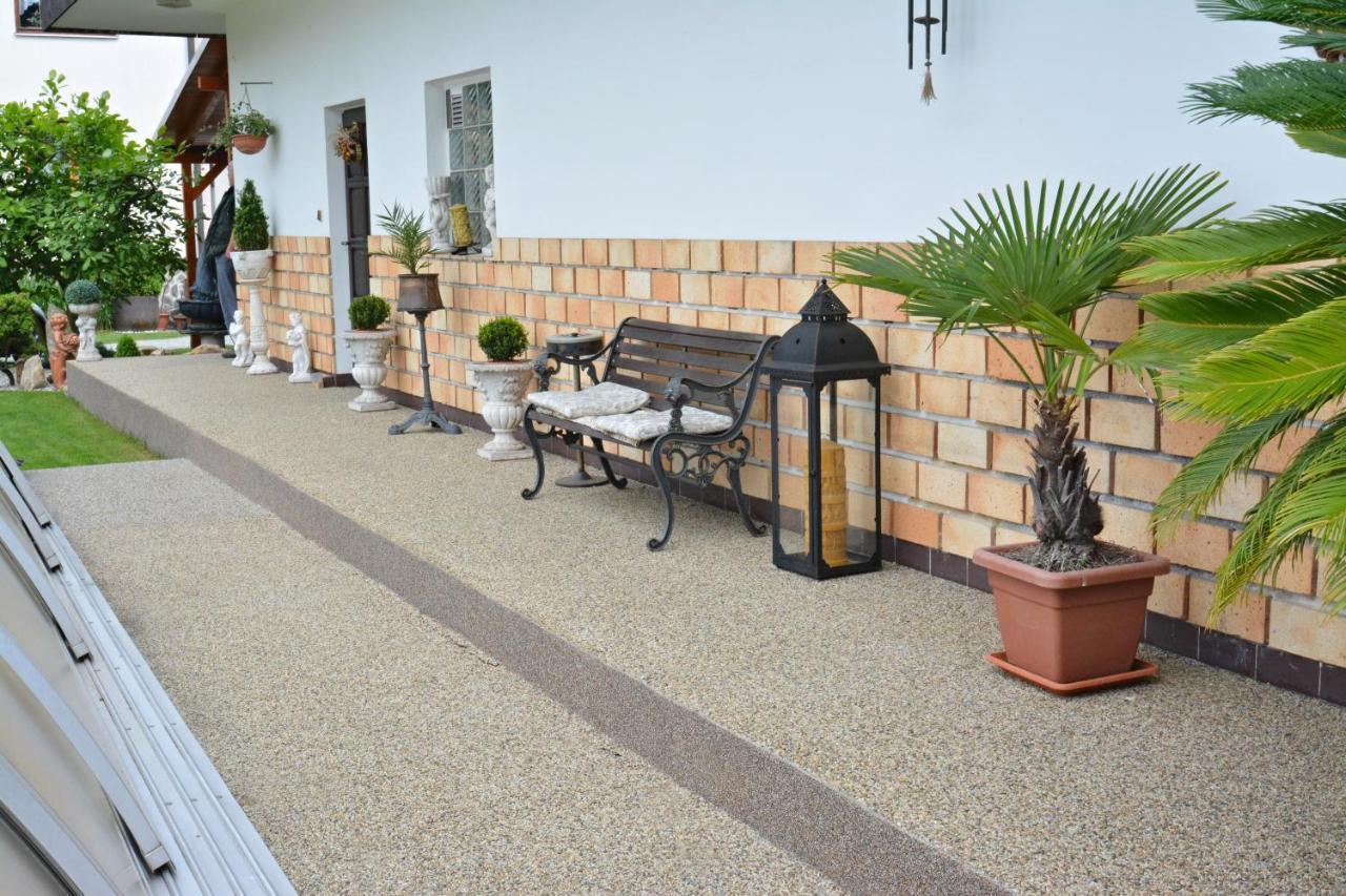 Apartmány Karlovy Vary Kültér fotó
