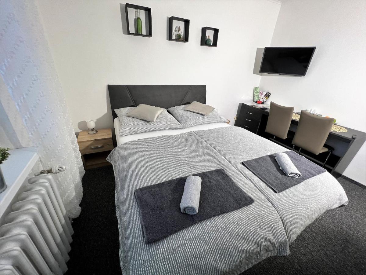Apartmány Karlovy Vary Kültér fotó