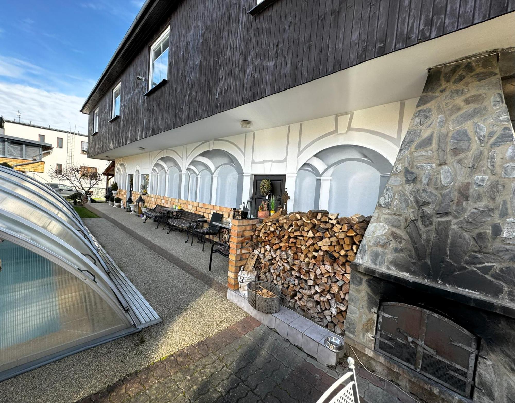 Apartmány Karlovy Vary Kültér fotó