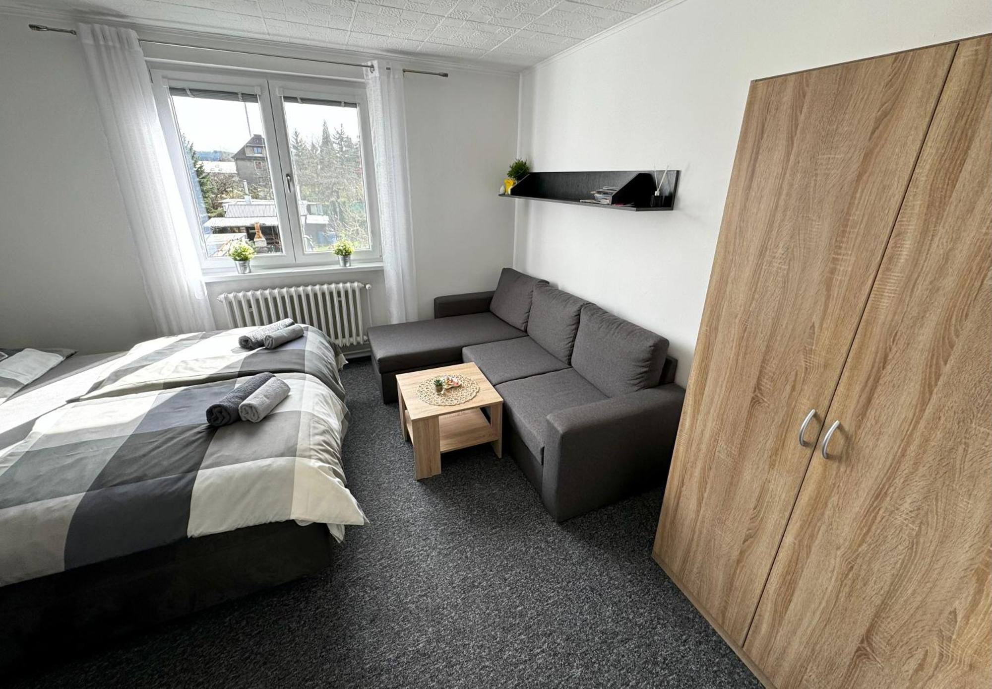 Apartmány Karlovy Vary Kültér fotó