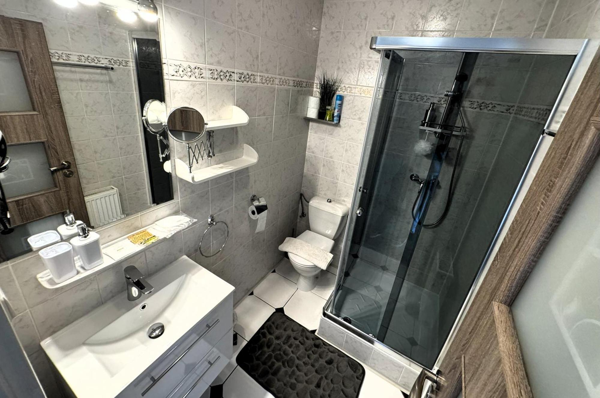 Apartmány Karlovy Vary Kültér fotó